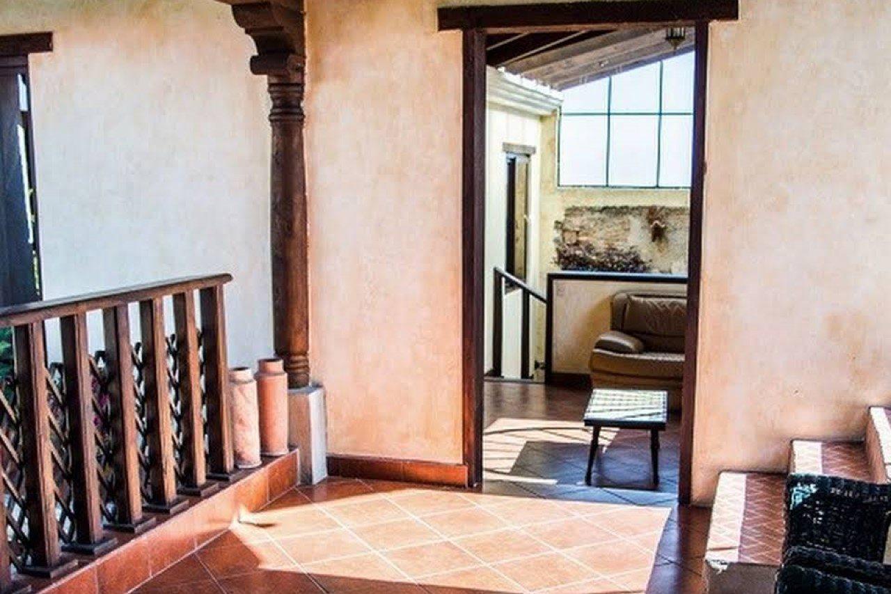 Hotel Y Galeria Uxlabil Antigua Dış mekan fotoğraf