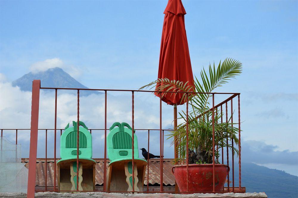 Hotel Y Galeria Uxlabil Antigua Dış mekan fotoğraf