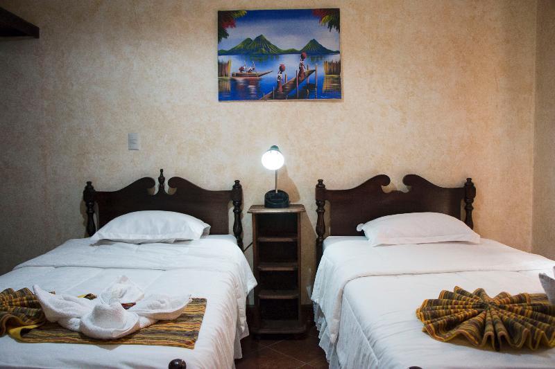 Hotel Y Galeria Uxlabil Antigua Dış mekan fotoğraf