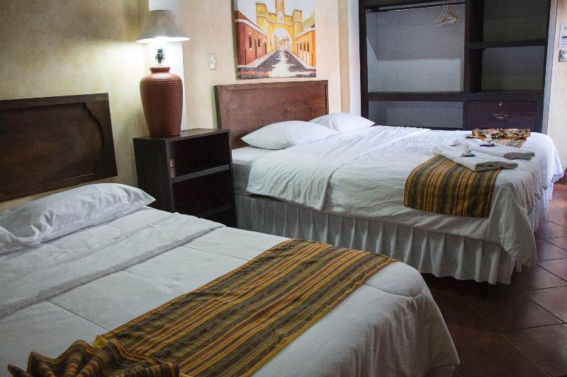Hotel Y Galeria Uxlabil Antigua Dış mekan fotoğraf