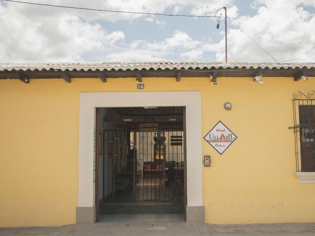 Hotel Y Galeria Uxlabil Antigua Dış mekan fotoğraf