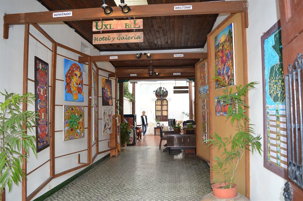 Hotel Y Galeria Uxlabil Antigua Dış mekan fotoğraf
