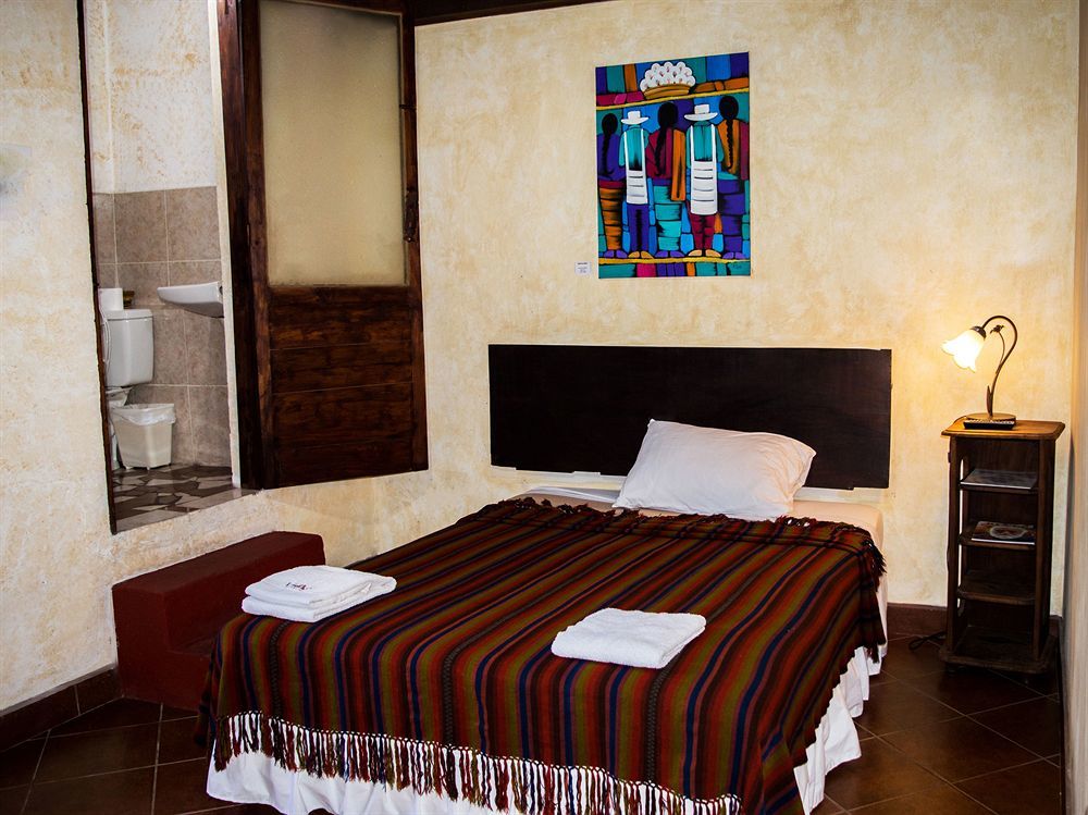 Hotel Y Galeria Uxlabil Antigua Dış mekan fotoğraf