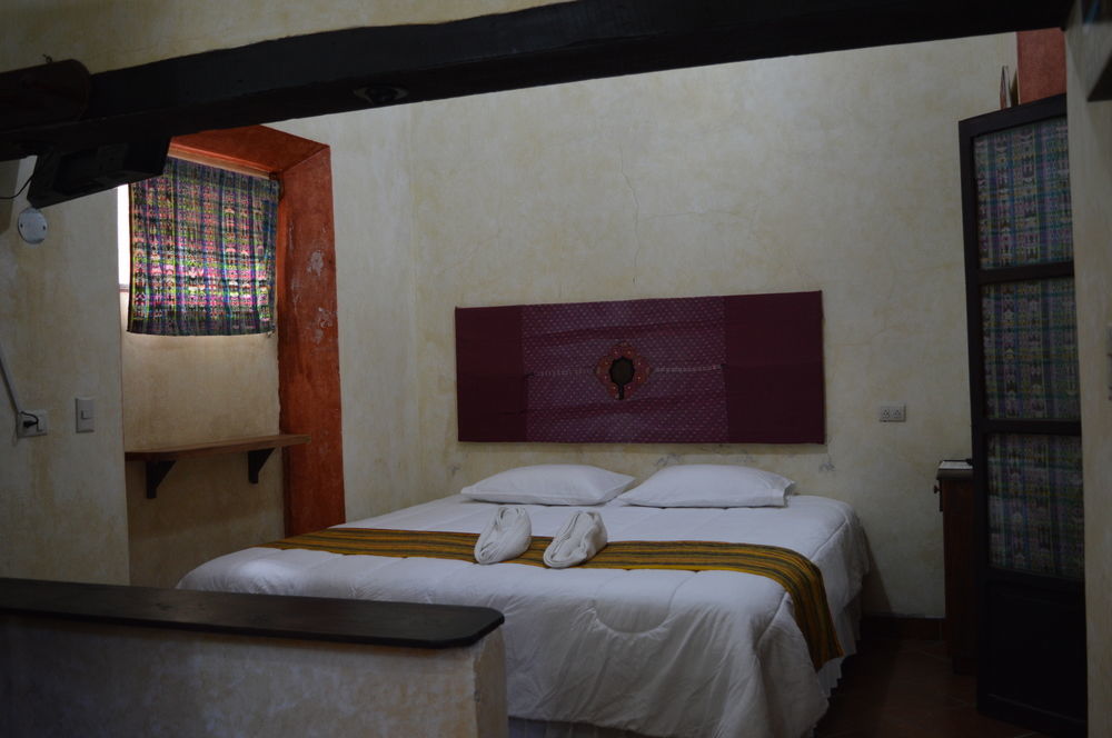 Hotel Y Galeria Uxlabil Antigua Dış mekan fotoğraf