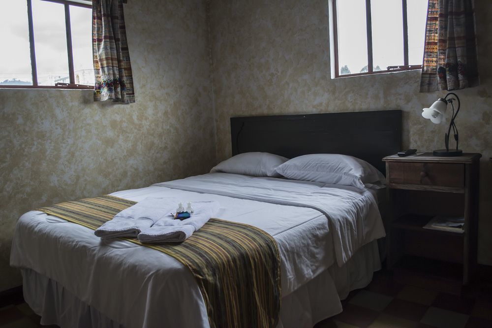 Hotel Y Galeria Uxlabil Antigua Dış mekan fotoğraf